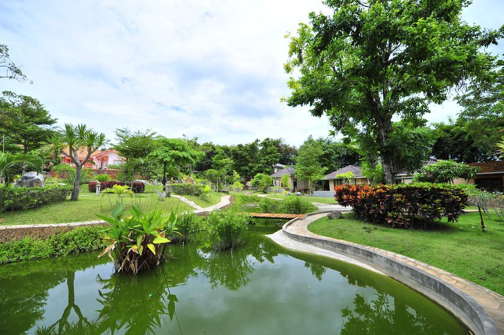 Dusit Talai Resort Nong Nam Daeng Εξωτερικό φωτογραφία
