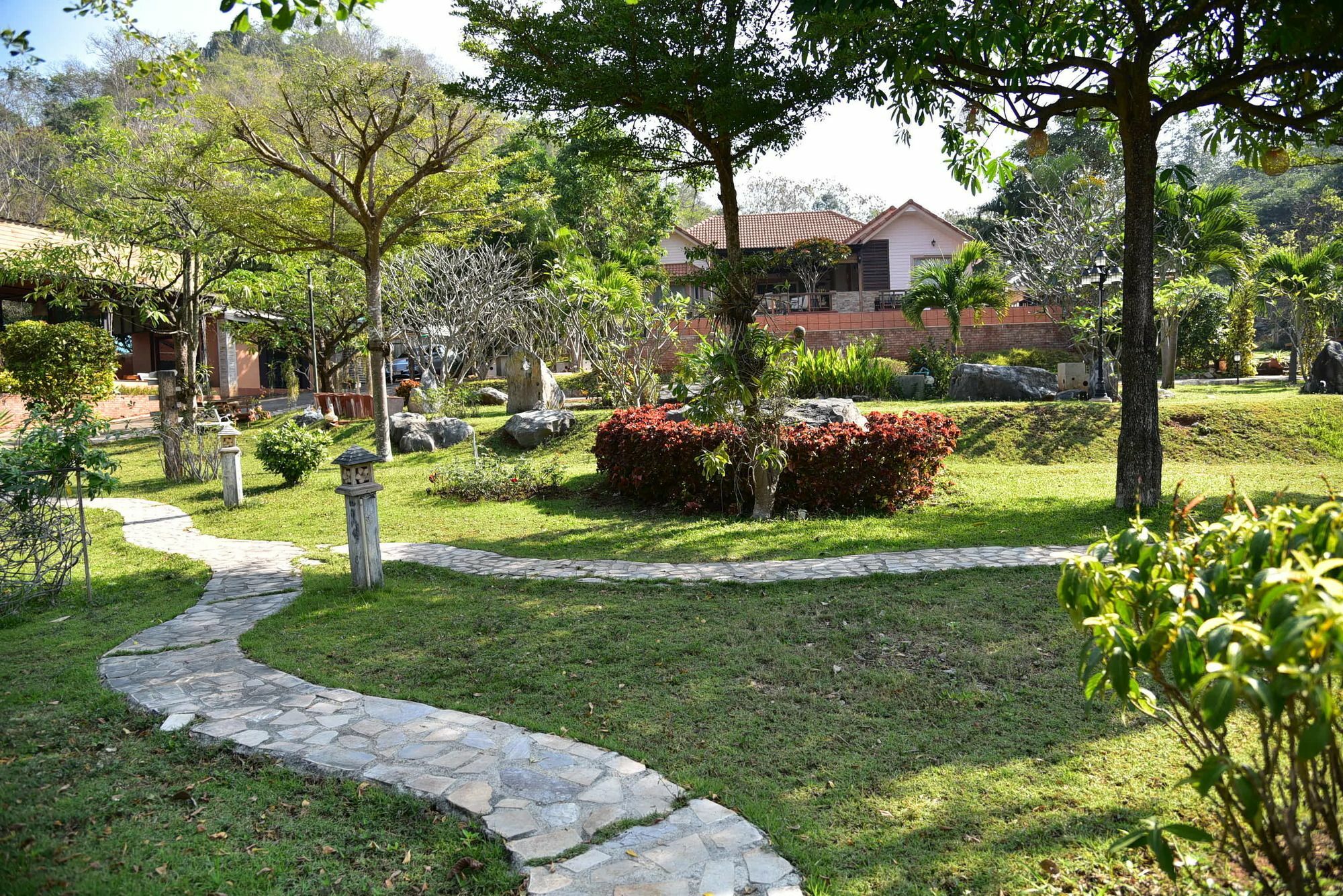 Dusit Talai Resort Nong Nam Daeng Εξωτερικό φωτογραφία